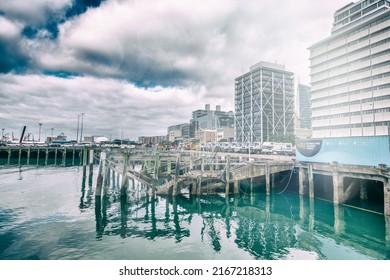 AUCKLAND, NZ - AUGUST 27, 2018: Auckland Waterfront City Streets And Buildings On A Cloudy Morning