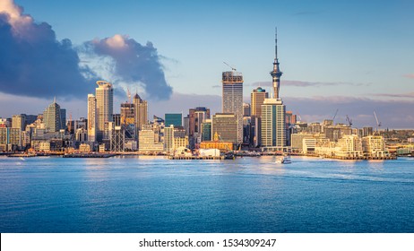 Auckland skyline at sunrise, Auckland, New Zealand