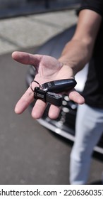 Audi A6 keys in hand