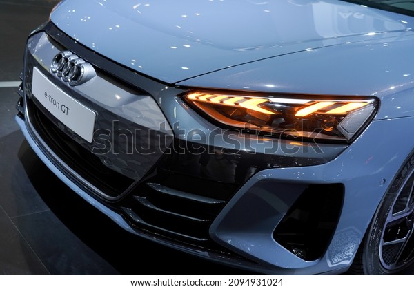 Audi Etron Gts Headlights Audi Etron Stock Photo 2094931024 | Shutterstock