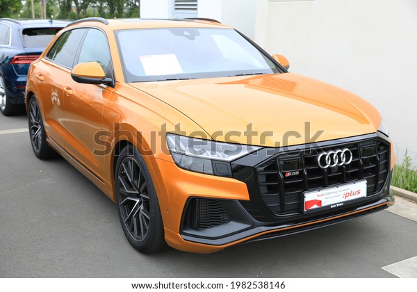 Audi SQ8 for sale at Auto Weber in Beckum,\
Germany, 05-29-2021