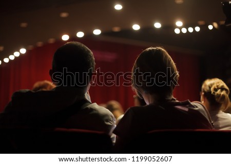 audience at theater play Foto stock © 