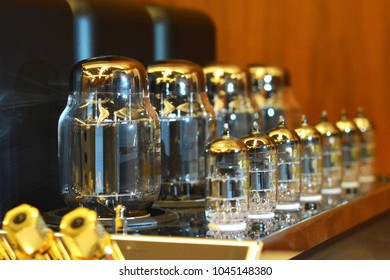 Audiophile Audio Electronic Vacuum Tube Amplifier.