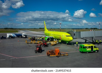 August 14, 2018, Novosibirsk, Russia. S7 Airlines Plane At Tolmachevo International Airport In Novosibirsk.