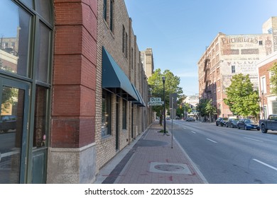 August 5 2022 - Winnipeg Manitba Canada - Downtown Winnipeg City Street