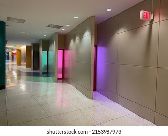 Augusta, Ga USA - 12 13 21: Childrens Hospital Of Georgia Interior Colorful Lighting Down A Hallway