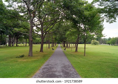 Augusta, ME, USA - July 26, 2020: Pedestrian Path In The Capitol Park