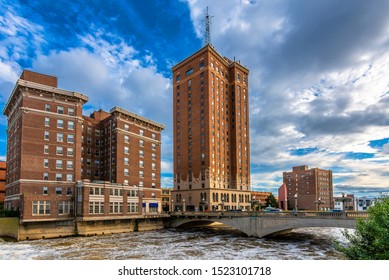 Aurora Town Riverside View In Aurora Town Of Illinois
