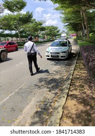 Austin Duta, Johor Bahru, Malaysia - 21/10/2020 :  Police Traffic Doing Road Block At Main Road.