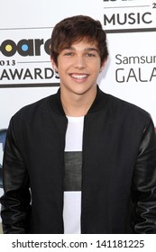 Austin Mahone At The 2013 Billboard Music Awards Arrivals, MGM Grand, Las Vegas, NV 05-19-13