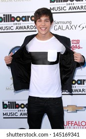 Austin Mahone At The 2013 Billboard Music Awards Arrivals, MGM Grand, Las Vegas, NV 05-19-13