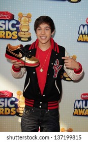 Austin Mahone At The 2013 Radio Disney Music Awards, Nokia Theater, Los Angeles, CA 04-27-13