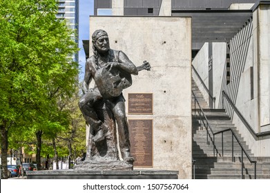 AUSTIN, TEXAS, USA - March 17, 2019: Sculpture Of Willie Nelson In Austin Texas.  He Is A Country Music Legend Born I Abbot, Tx.