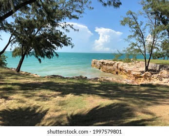 Australia Darwin Nightcliff Beach Coastline View