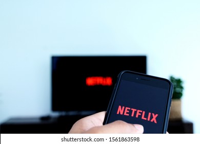 Australia - November 17th 2019 : Netflix And Chill With Casting From The Netflix App On IOS