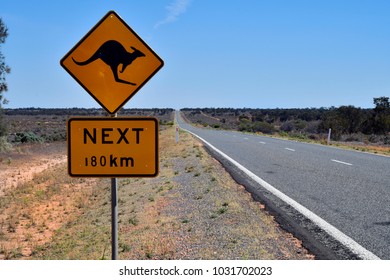 Australia, NSW, Warning Sign For Animal Crossing On Silver City Highway