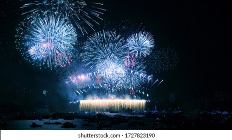 Australia Sydney Harbour Bridge Fireworks 