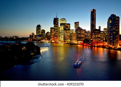 Australian Landscape : Brisbane Riverside Viewed From Story Bridge