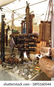                                Australian Souvenirs In A Market (kangaroo Scrotum, Cocrodile Head, Toads, Shark Tooth...)