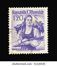 AUSTRIA - CIRCA 1950s: A Stamp Printed In Austria Showing Portrait Of Young Woman, Circa 1950s