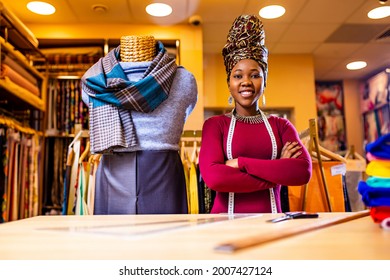 authentic ethnic africa america sellerwoman working in shop - Shutterstock ID 2007427124