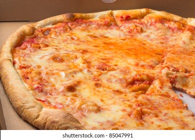 Authentic, Traditional, New York City Style Pizza Pie