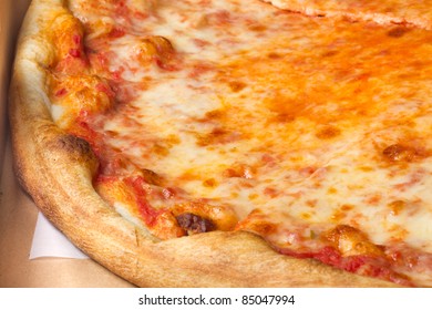 Authentic, Traditional, New York City Style Pizza Pie