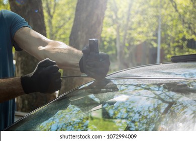 Auto Glass Repair And Windshield Replacement