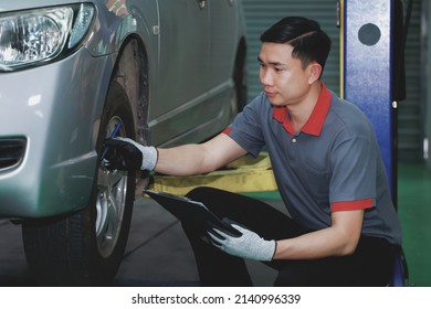 Auto Mechanic, Car Repair Service Center, Young Mechanic Checking Cars, Concept Of A Comprehensive Car Repair Service Center.