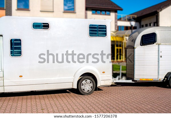  Auto trailer for transportation of horses .
transportation livestock