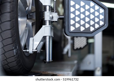 Auto Wheel Fixed In Alignment Machine Clap