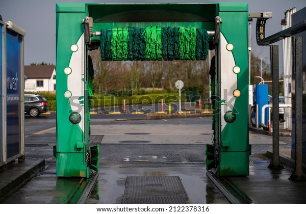Automatic\
car wash for passenger cars,stationary car\
wash