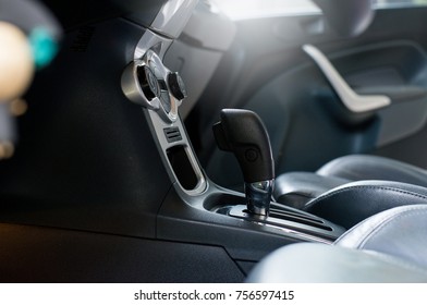 Automatic gear shift with interior design of modern in car