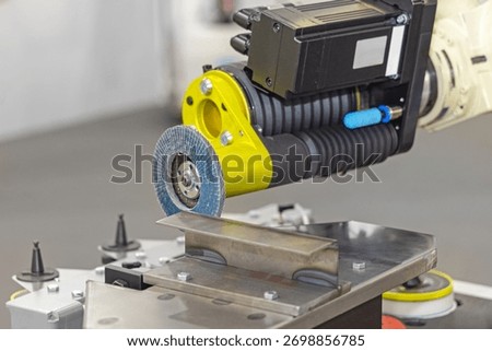 Automatic Robot Arm Angular Grinder Metal Fabrication Process
