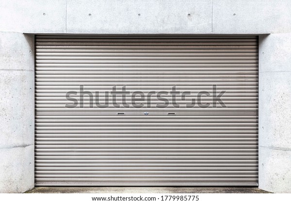 Automatic roller shutter doors on the ground floor\
of the house