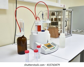 1,818 Titration Images, Stock Photos & Vectors | Shutterstock