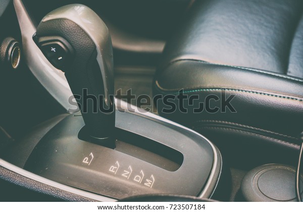 Automatic transmission in the\
car