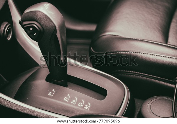 Automatic transmission in the\
car