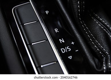 Automatic Transmission, DSG Direct-shift Gearbox.