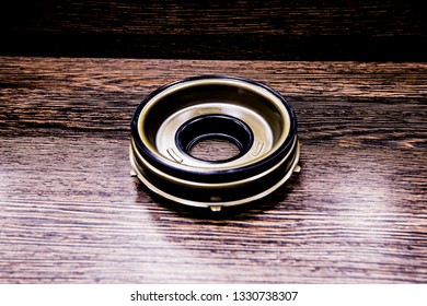Automatic transmission piston 