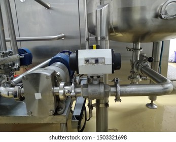 Automatic Valve With Actuator On Liquid Products