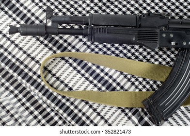 Automatic Weapons Kalashnikov Rifle Stock Photo 352821473 | Shutterstock