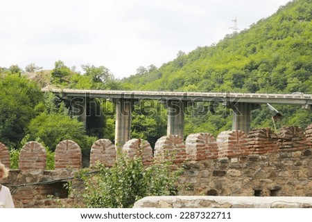 Automobile bridge on the Zhinvali reservoir	