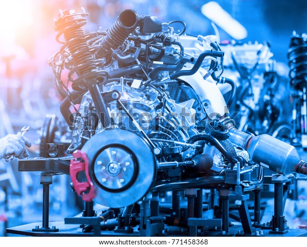 Automotive assembly\
engine is in production\
line