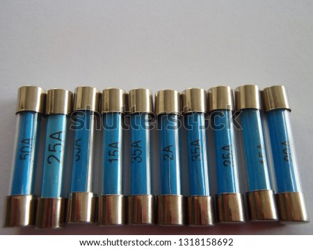 Automotive car motorbike glass fuses of different volatage resistance