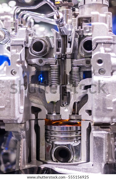automotive engine\
closeup