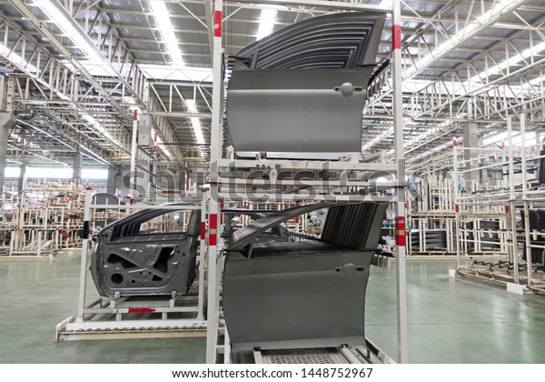 Automotive parts steel, Warehouse, Car parts,\
Automotive storage,Car\
door.