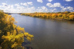 Podzimní Barvy Podél řeky Mississippi, Minnesota