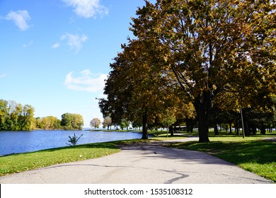 Autumn Fall Colors In Oshkosh, Wisconsin 