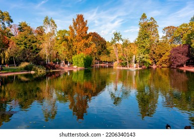 Autumn Landscape Of Stadtpark In Vienna, Austria